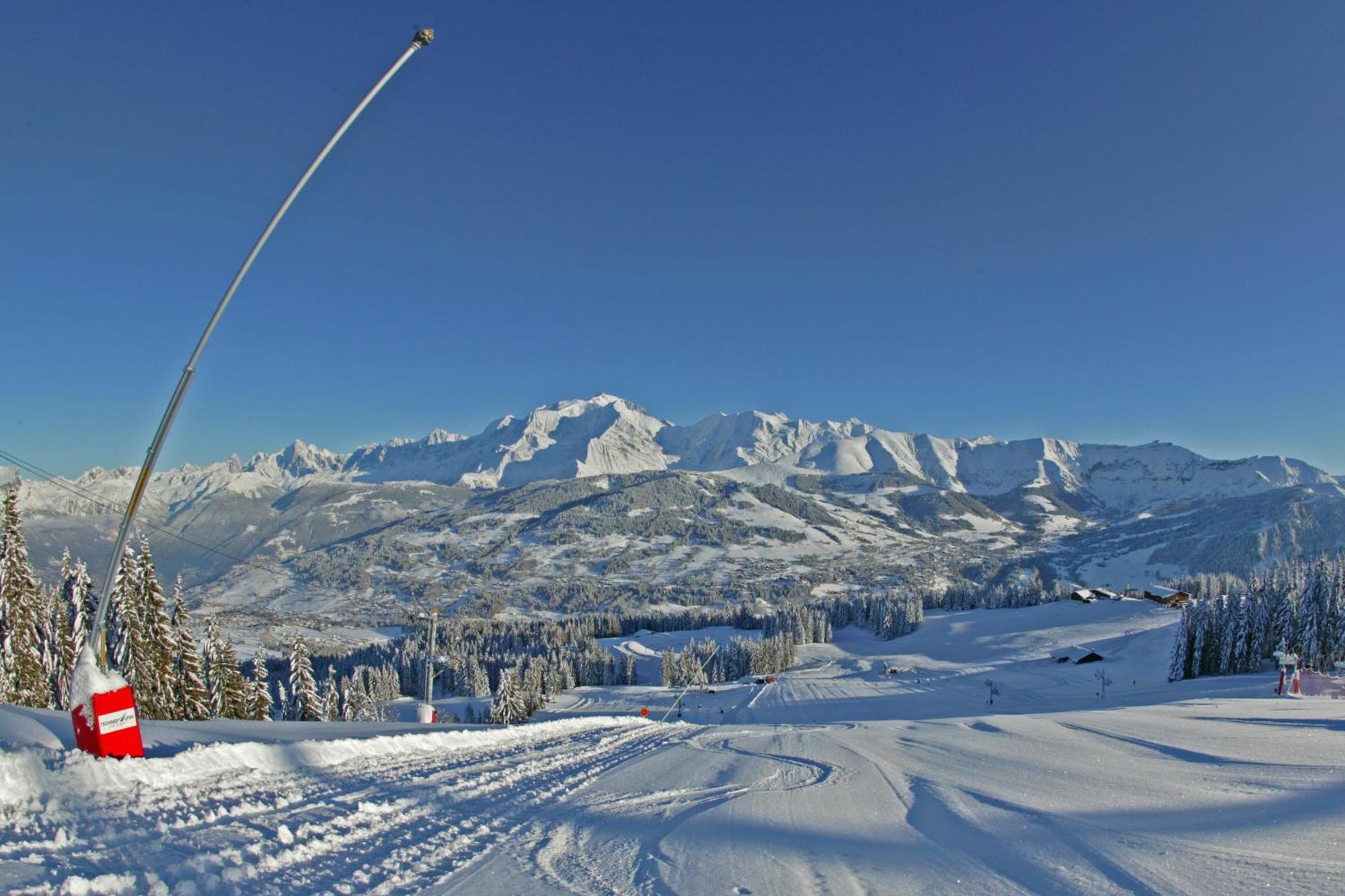 Hotel Le Caprice Des Neiges Combloux Exteriör bild